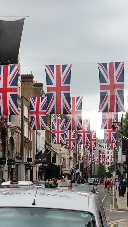 Christchurch Avenue Apartment London Bagian luar foto